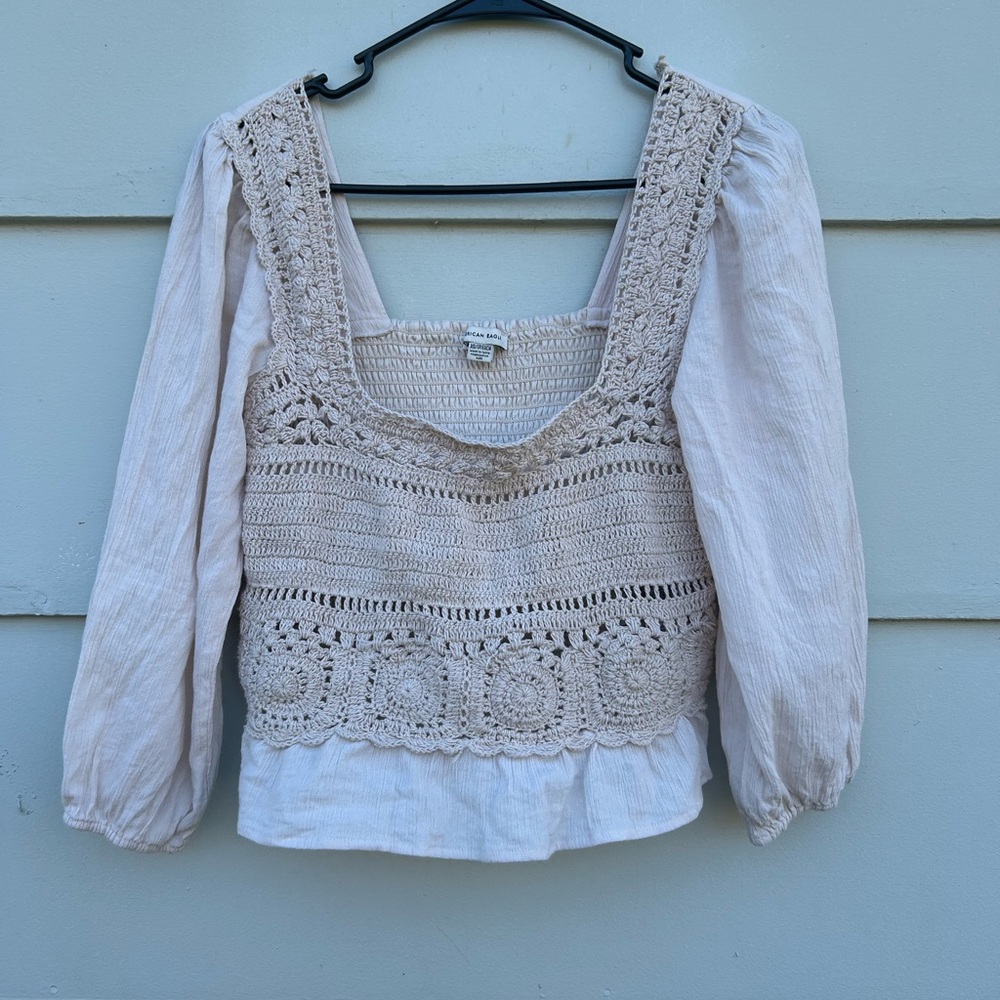 Elegant Cream Crochet Women's Top - Picture 3 of 8